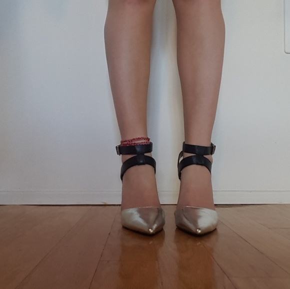 Breckelle's high heels - Picture 2 of 2